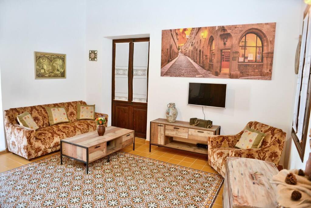 Meandros Suite In Old Town Родос Экстерьер фото